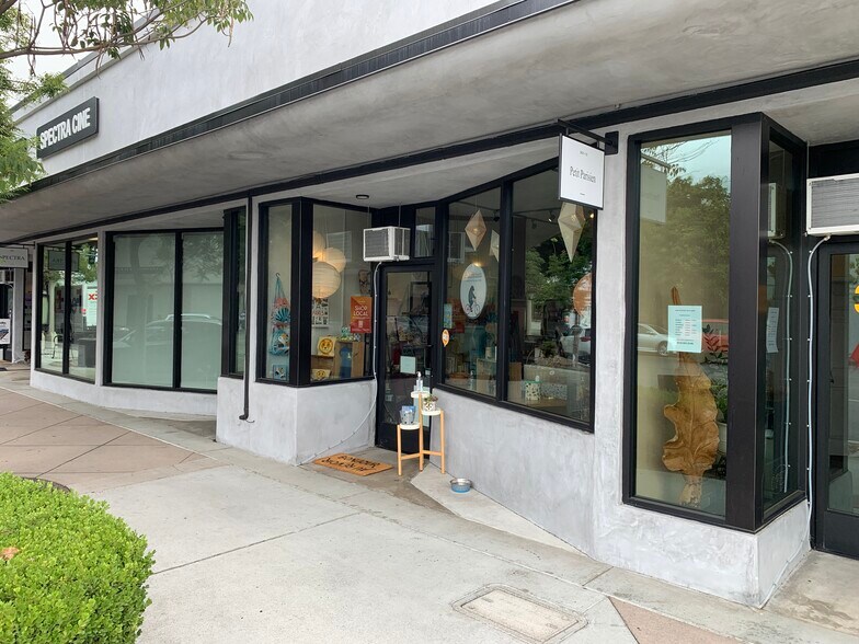 More Photos Of 3601-3609 1/2 W Magnolia Blvd, Burbank Storefront Retail Office For Lease