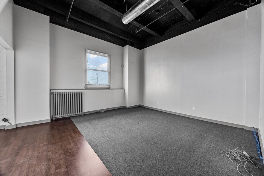 More Photos Of 39-49 St Bridgets Dr, Rochester Manufacturing For Lease