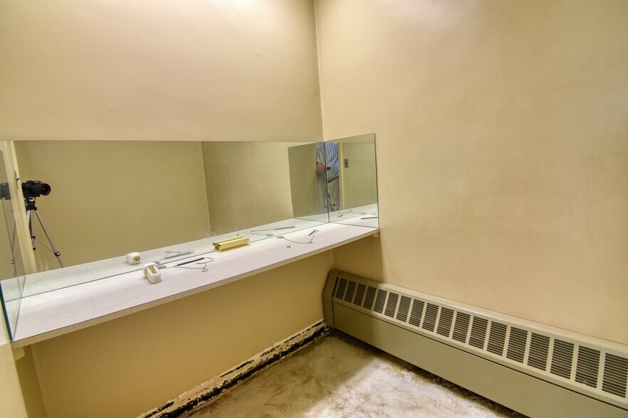 More Photos Of 3 Highland St, Plymouth Bank For Sale