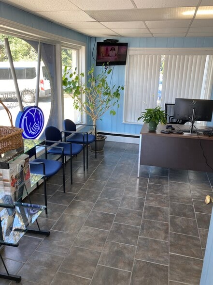 More Photos Of 436-442 Baltimore Pike, Springfield Township Freestanding For Lease