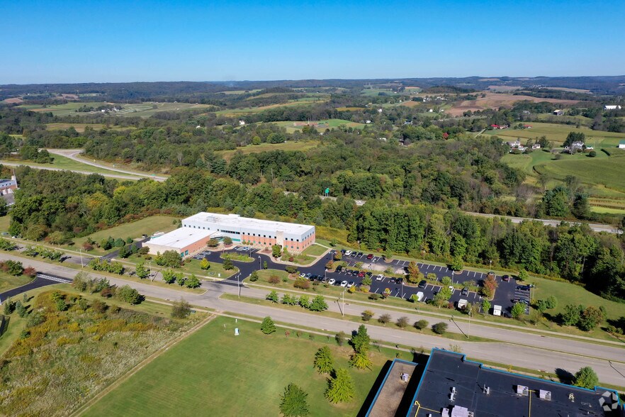 More Photos Of 187 Northpointe Blvd, Freeport Research And Development For Lease