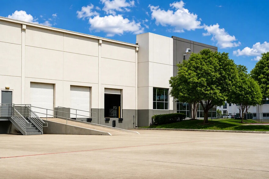 More Photos Of 9900 Sam Houston Center Dr, Houston Warehouse For Lease