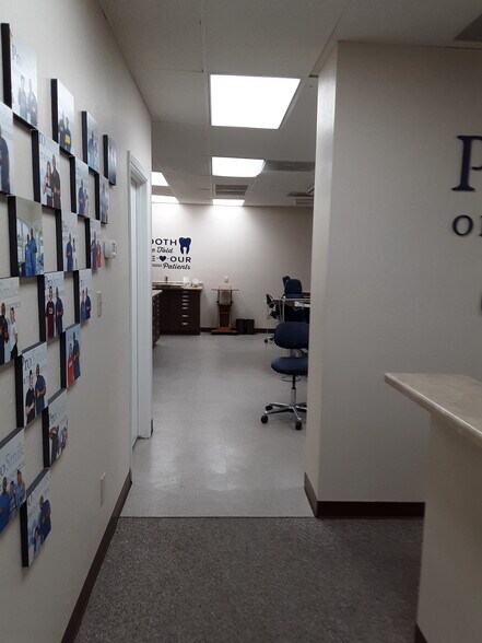 More Photos Of 13210 W Van Buren St, Goodyear Office For Lease