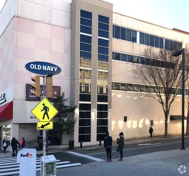 More Photos Of 20-40 S 69th St, Upper Darby Township General Retail For Lease