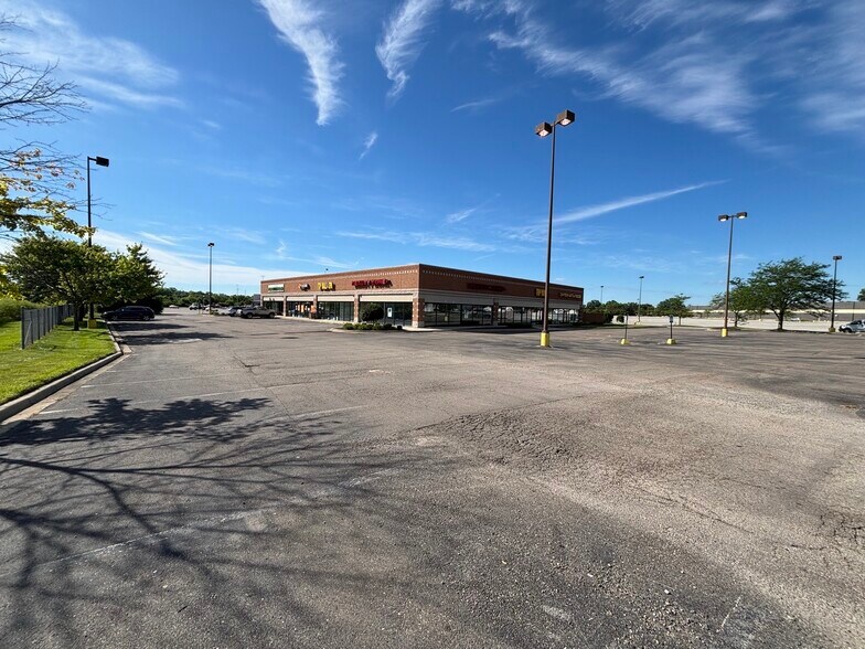 More Photos Of 5256-5298 Salem Ave, Trotwood Unknown For Lease