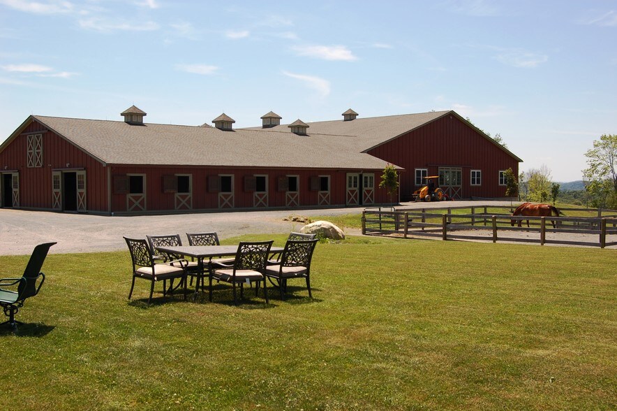 More Photos Of 199 Starr Ridge Rd, Brewster Village Horse Stables For Sale