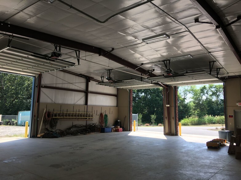 More Photos Of 4950 Stough Rd SW, Concord Flex For Sale