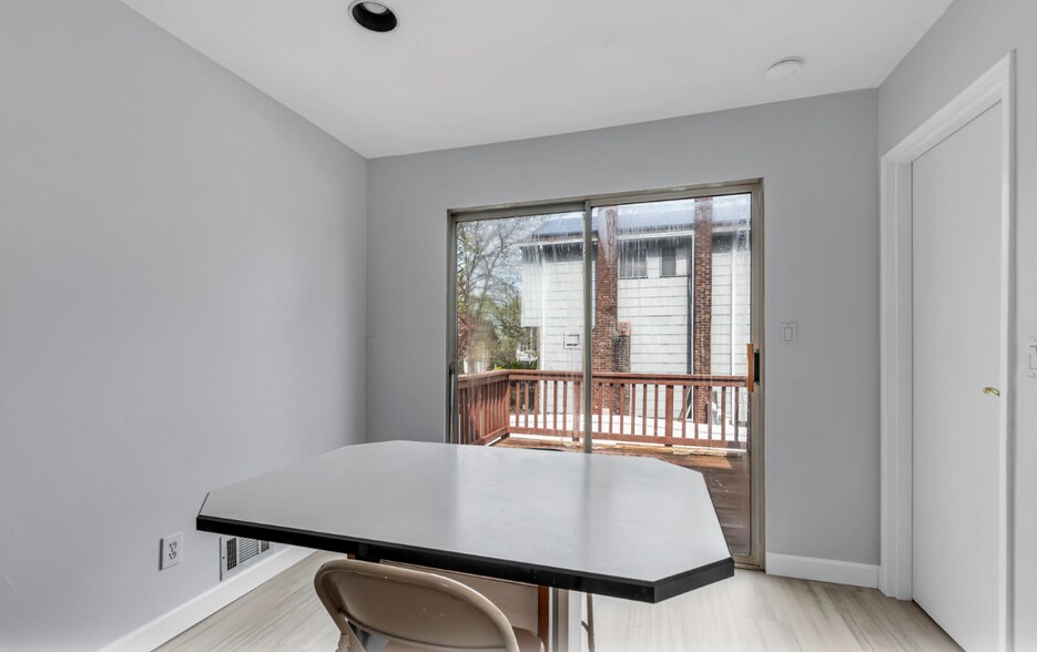 More Photos Of 2461 Merrick Ave, Merrick Medical For Sale