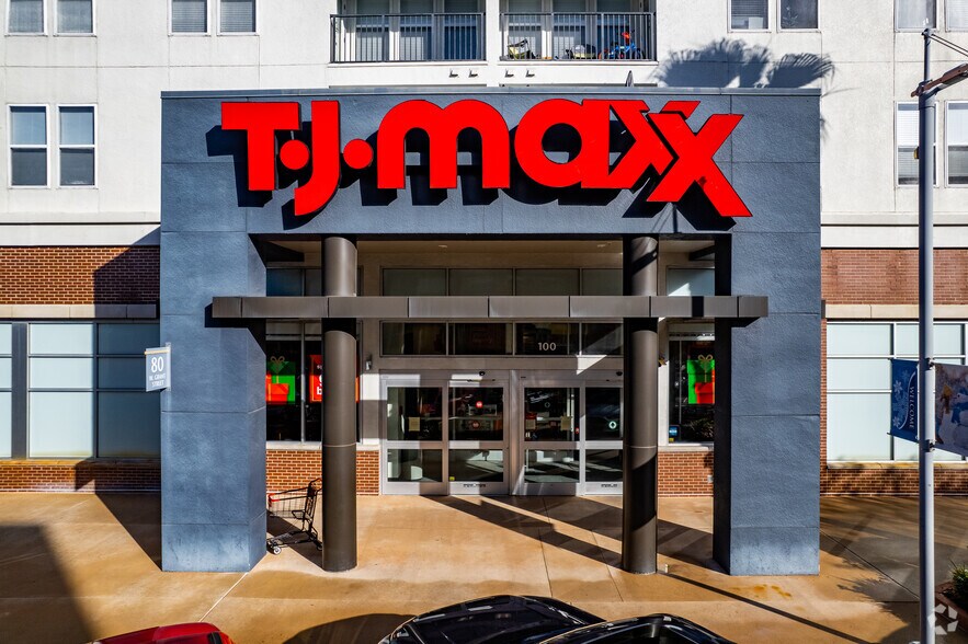 More Photos Of 2300-2470 S Orange Ave, Orlando Unknown For Lease