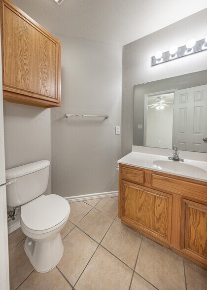 More Photos Of 602 N Belmont, Lubbock Apartments For Sale