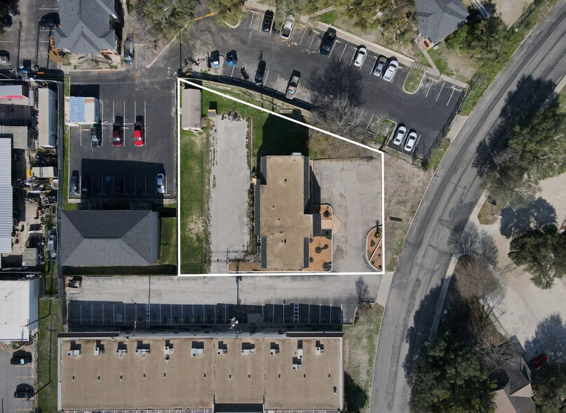 More Photos Of 5415 Lost Ln, San Antonio Medical For Sale