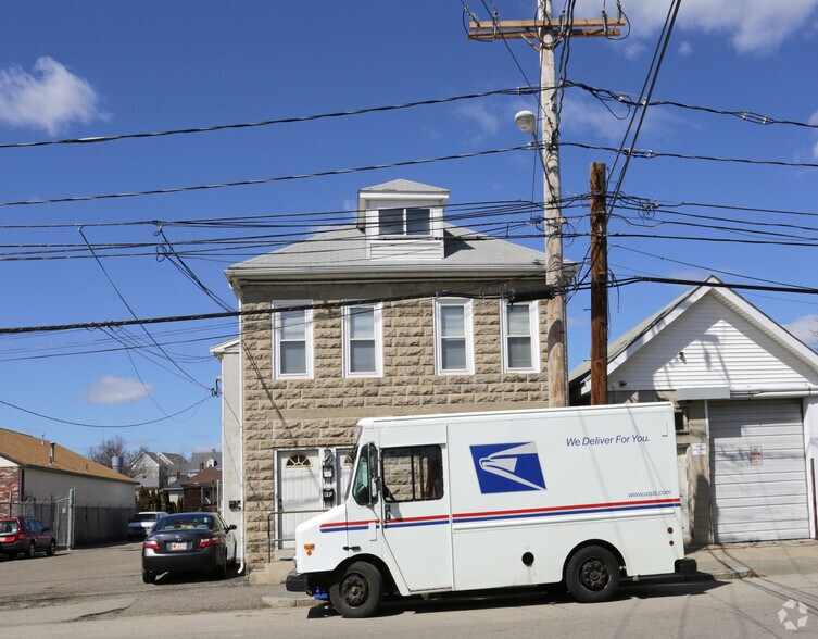 More Photos Of 99 Felton St, Waltham Flex For Lease