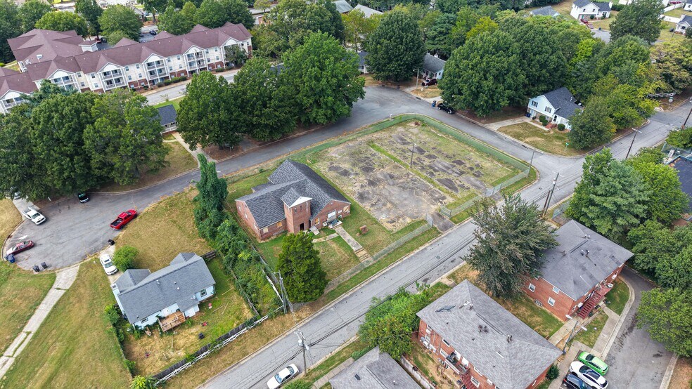 More Photos Of 1326 N Main St, Winston-Salem Specialty For Sale
