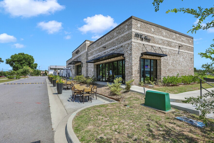 More Photos Of , Beaufort General Retail For Sale