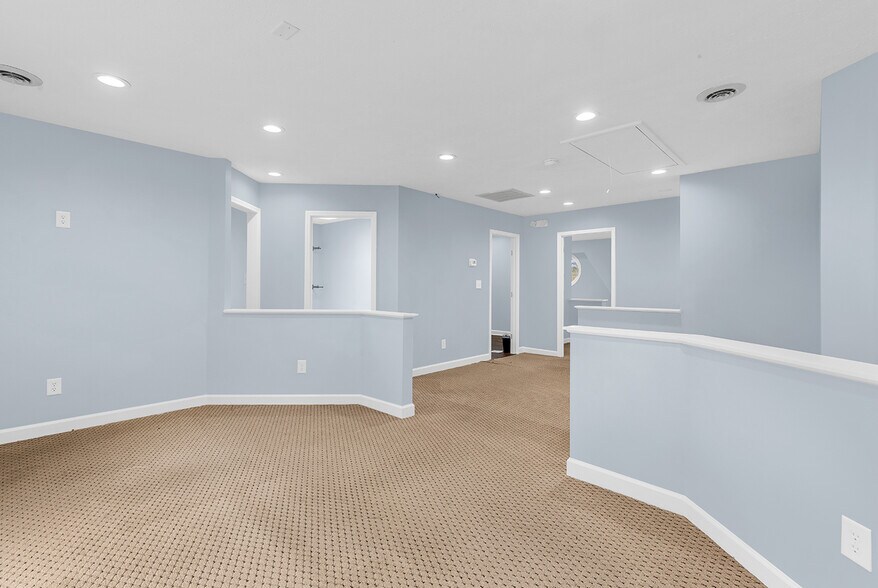 More Photos Of 9300 Highway 17 Byp, Murrells Inlet Office For Sale