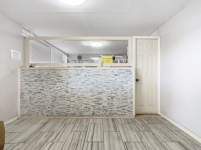 More Photos Of 4121 W Vine St, Kissimmee Hospitality For Sale