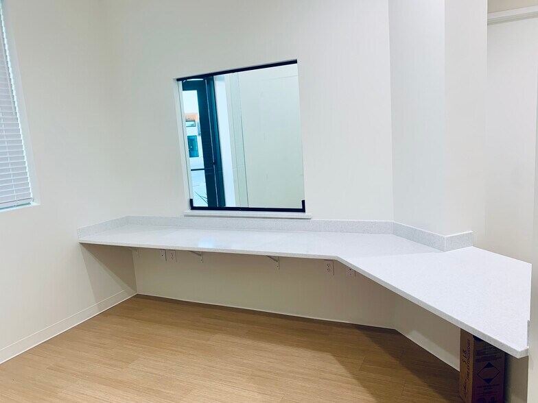 More Photos Of 1400 N Coit Rd, McKinney Medical For Lease