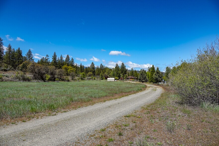 More Photos Of 10800 South Hwy 3 hwy, Callahan Land For Sale
