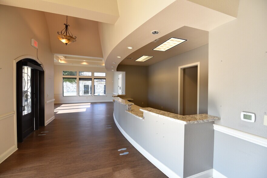 More Photos Of 3315 Unicorn Lake Blvd, Denton Medical For Lease