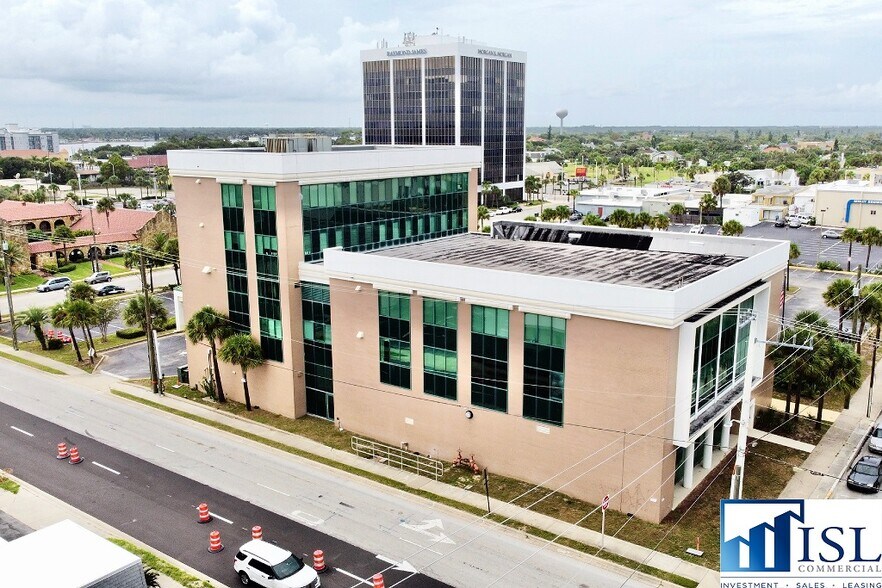 More Photos Of 501 N Grandview Ave, Daytona Beach Medical For Sale