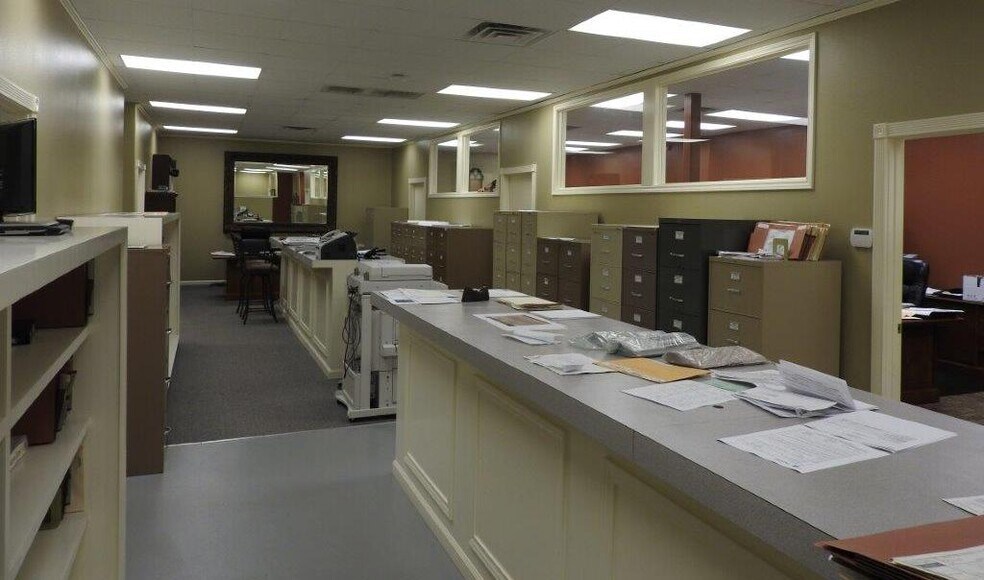 More Photos Of 4654-4656 Baldwin Blvd, Corpus Christi Showroom For Sale