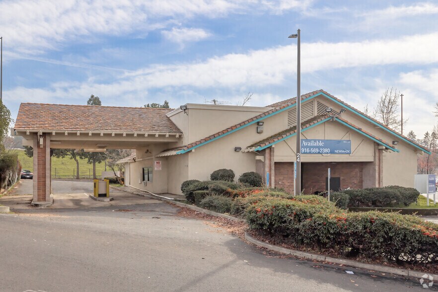 Primary Photo Of 3970 Missouri Flat Rd, Placerville Bank For Lease