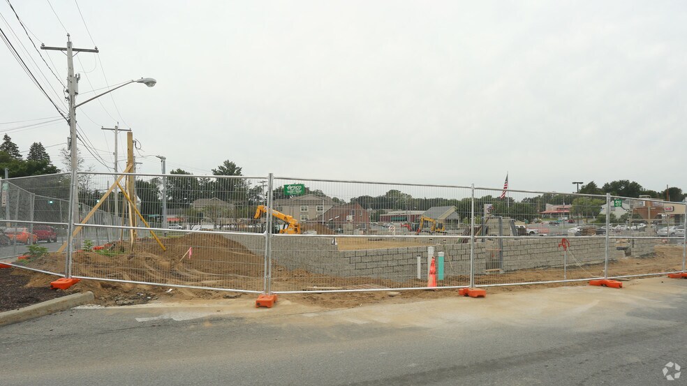 More Photos Of 1879 Altamont Ave, Schenectady General Retail For Lease