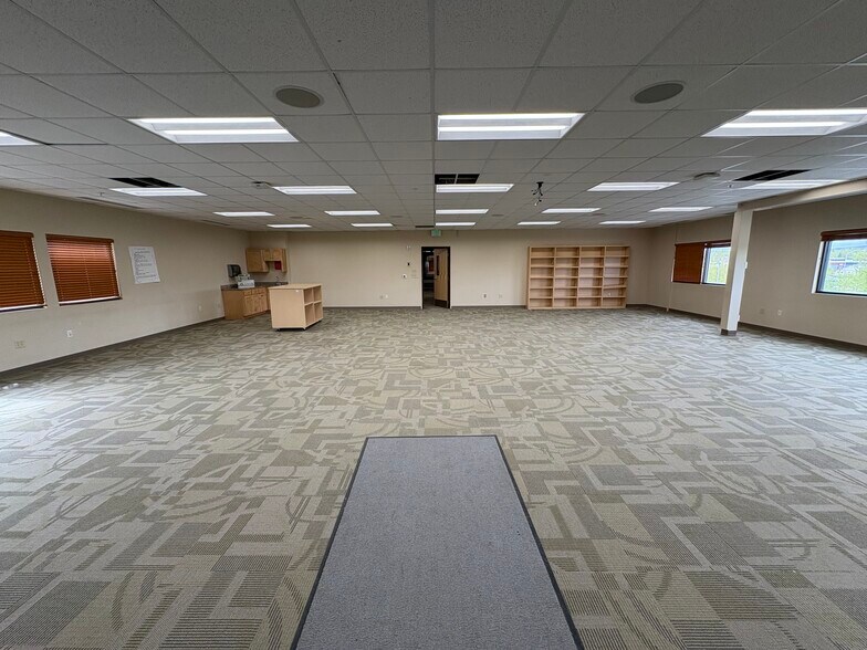 More Photos Of 600 E Railroad Ave, Wasilla Office For Lease