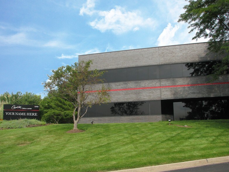 More Photos Of 12935 N Outer Forty Rd, Saint Louis Office For Lease