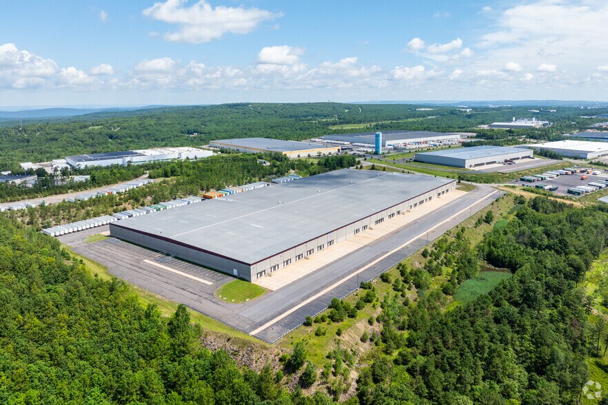 More Photos Of 63 Green Mountain Rd, Hazleton Distribution For Lease