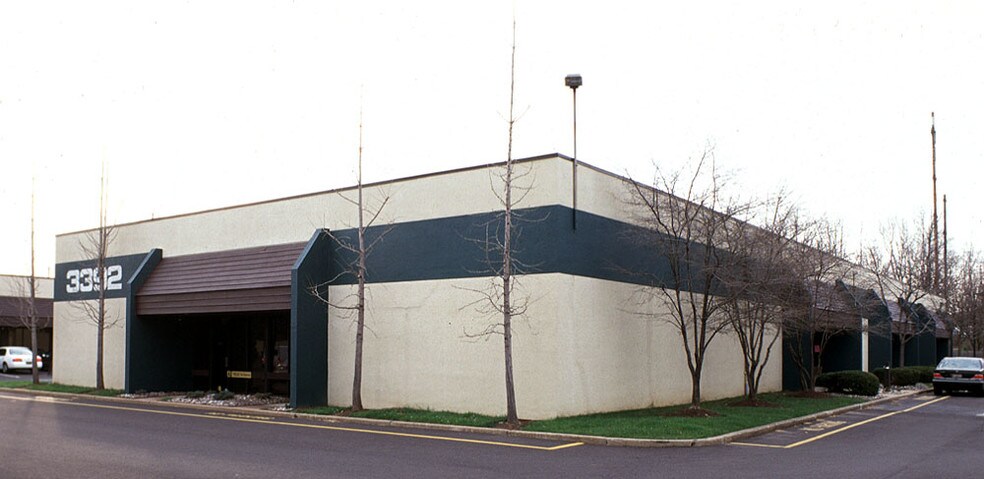 Primary Photo Of 3392 Progress Dr, Bensalem Flex For Lease