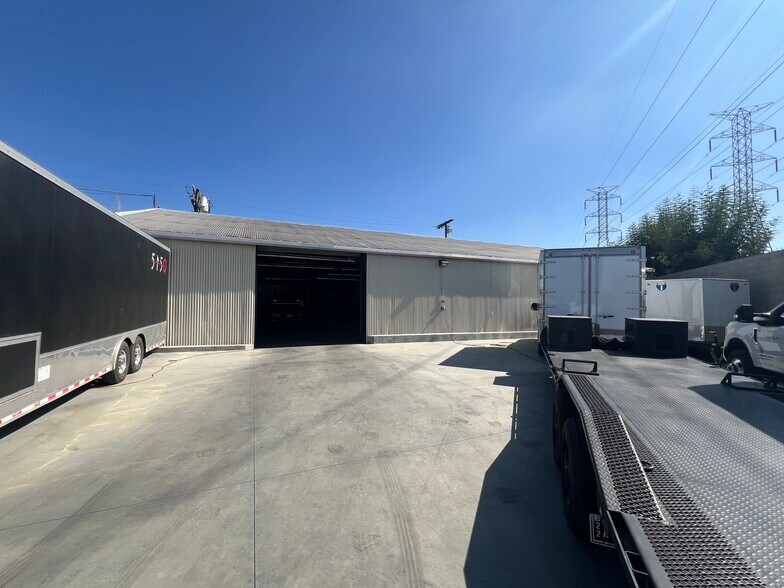 More Photos Of 11823 Sherman Way, North Hollywood Land For Lease