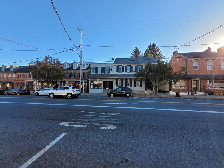More Photos Of 68 E Main St, Mount Joy Storefront Retail Office For Lease