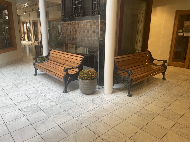 More Photos Of 2215 Strand St, Galveston Unknown For Lease