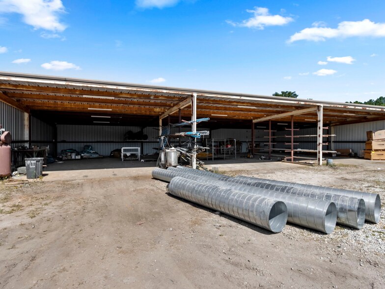 More Photos Of 673 Sandy Springs Rd, Piedmont Warehouse For Lease