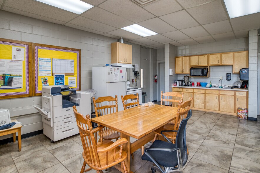 More Photos Of 156 Horseman Club Rd, Palatka Schools For Sale