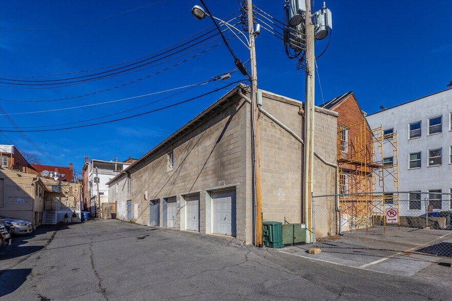More Photos Of 14 E Patrick St, Frederick Storefront Retail Office For Sale
