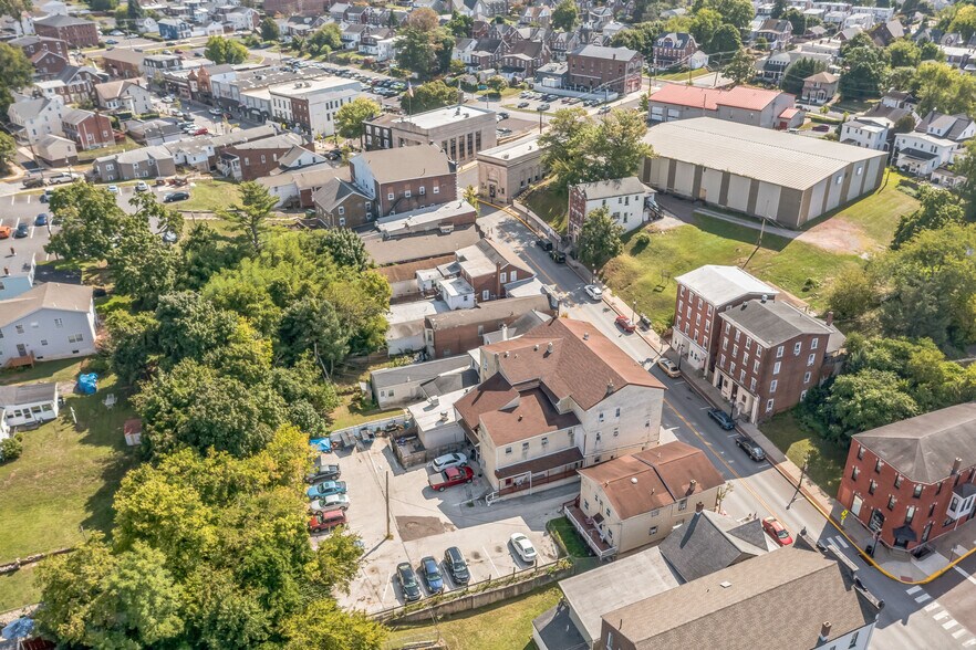 More Photos Of 211 Main St, Royersford Bar For Sale