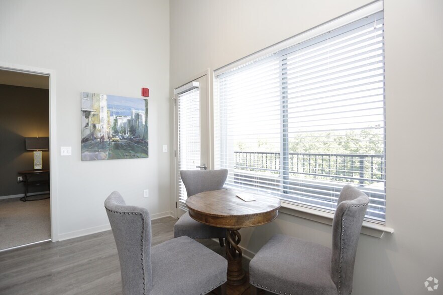 More Photos Of 7900 Conser St, Overland Park Apartments For Sale