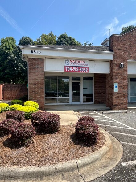 More Photos Of 8816 University East Dr, Charlotte Freestanding For Lease