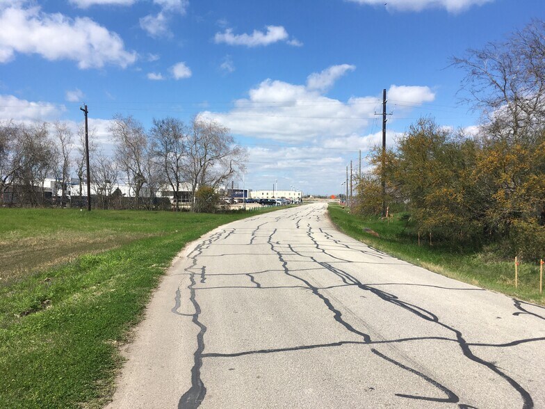 More Photos Of FM 2218 & Reese Rd, Rosenberg Land For Sale