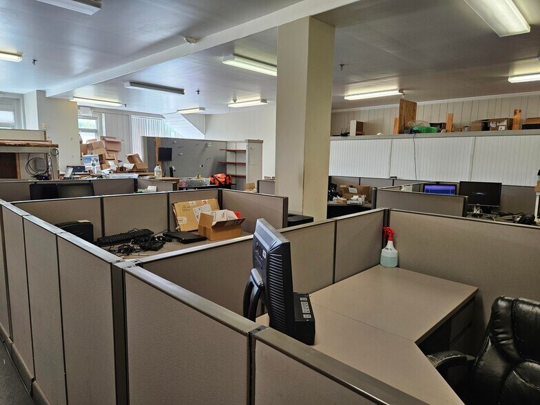 More Photos Of 6 Colonial Way, Machias Office Residential For Sale