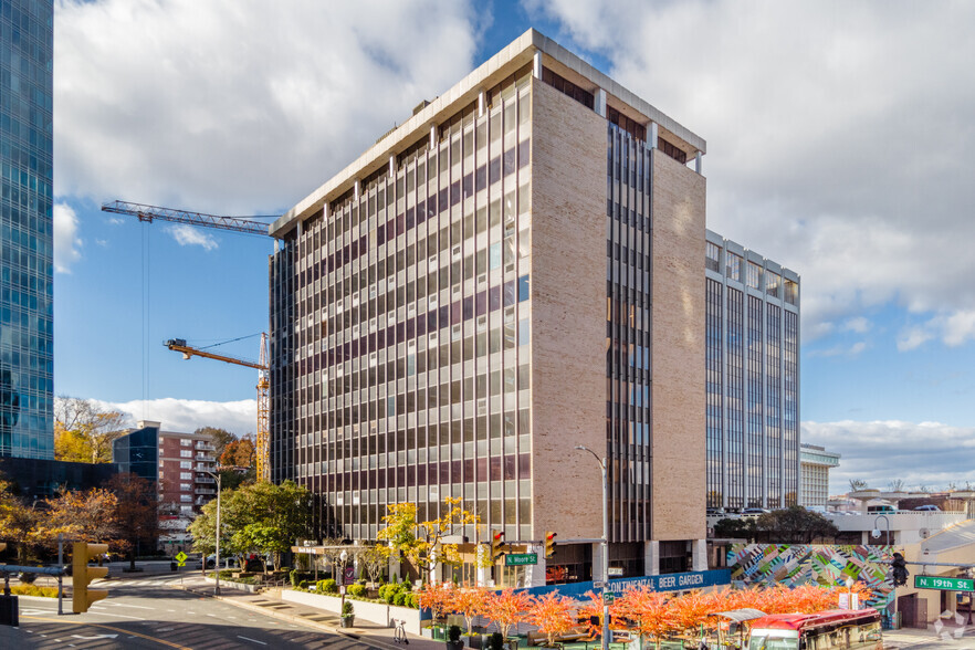 Primary Photo Of 1901 N Fort Myer Dr, Arlington Office For Lease