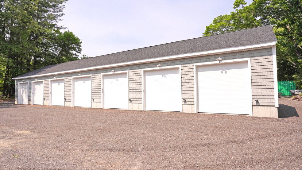 More Photos Of 341 Wareham St, Middleboro Self Storage For Lease