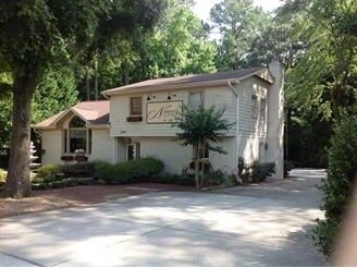 More Photos Of 1223 Walnut St, Cary Office For Lease