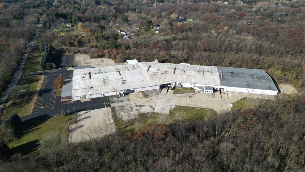 More Photos Of 13065 Anderson Rd, Granger Manufacturing For Lease