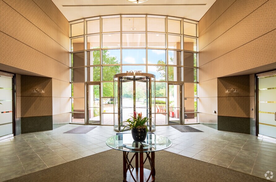 More Photos Of 7501 Boulder View Dr, North Chesterfield Unknown For Lease