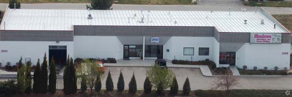More Photos Of 3555-3559 W Wright St, Boise Light Manufacturing For Lease