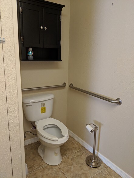 More Photos Of 6232 Madison St, New Port Richey Office For Sale