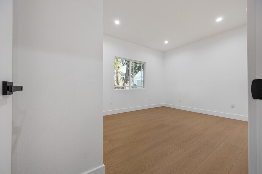 More Photos Of 8405 McKinley Ave, Los Angeles Multifamily For Sale